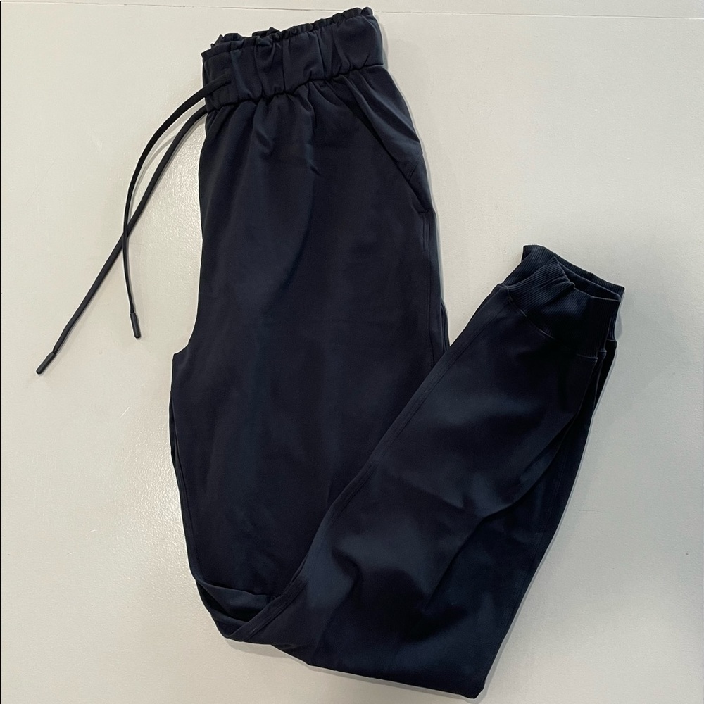 Lululemon high waisted joggers